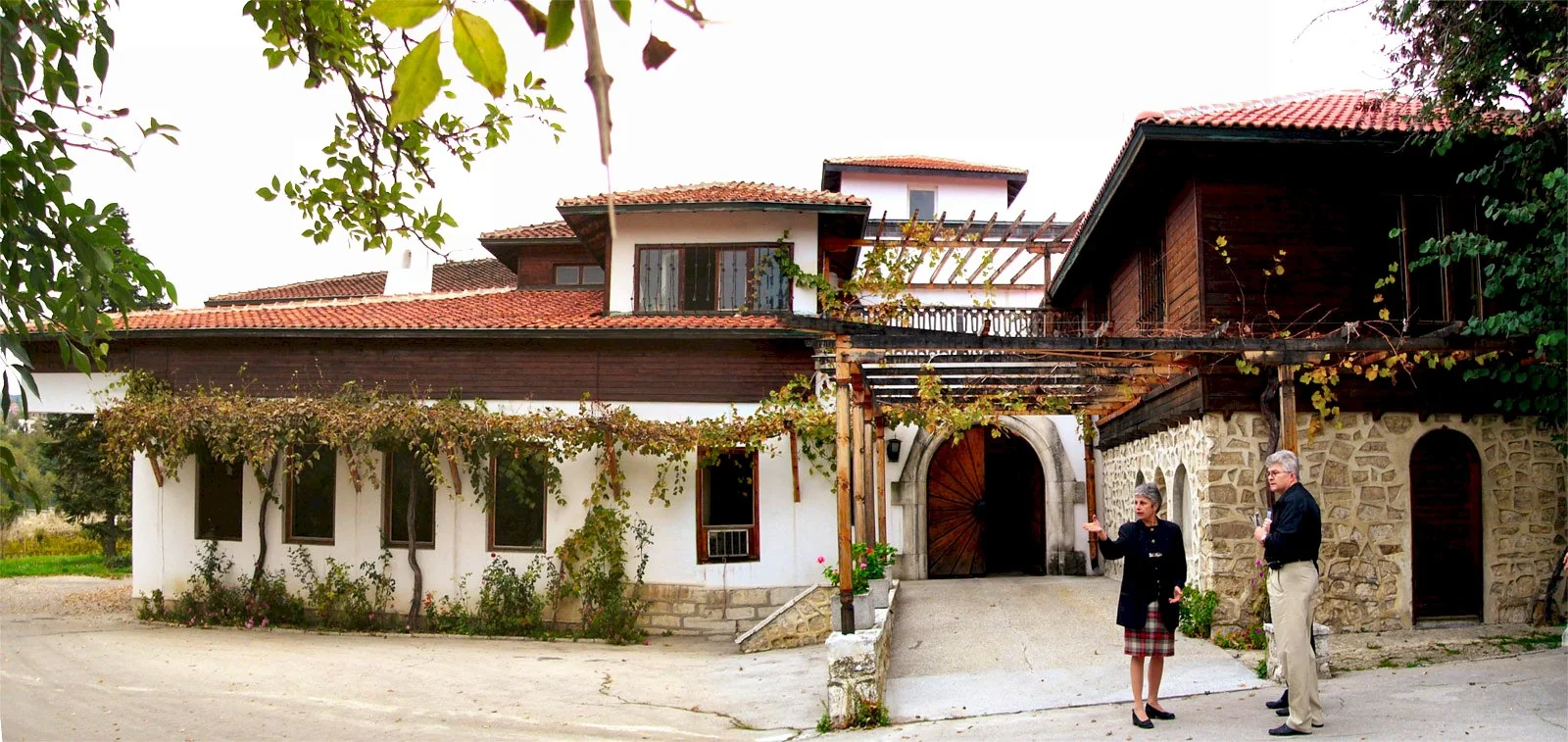 Historischer Eingang zum Weinkeller von Euxinograd bei Varna